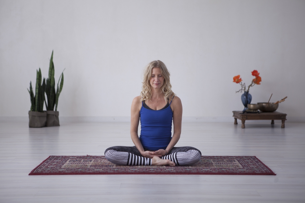 The importance of a strong meditation pose - Ekhart Yoga