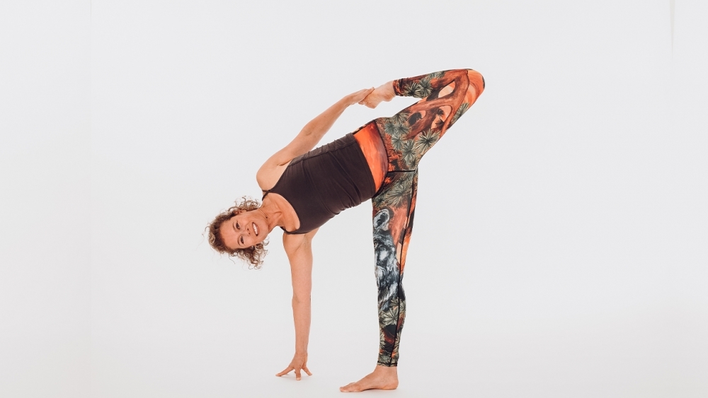 Anjaneyasana - TINT Yoga