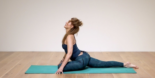 10 Yoga Poses To Do While Watching TV, When You Can't Remember The Last  Time You Got Up