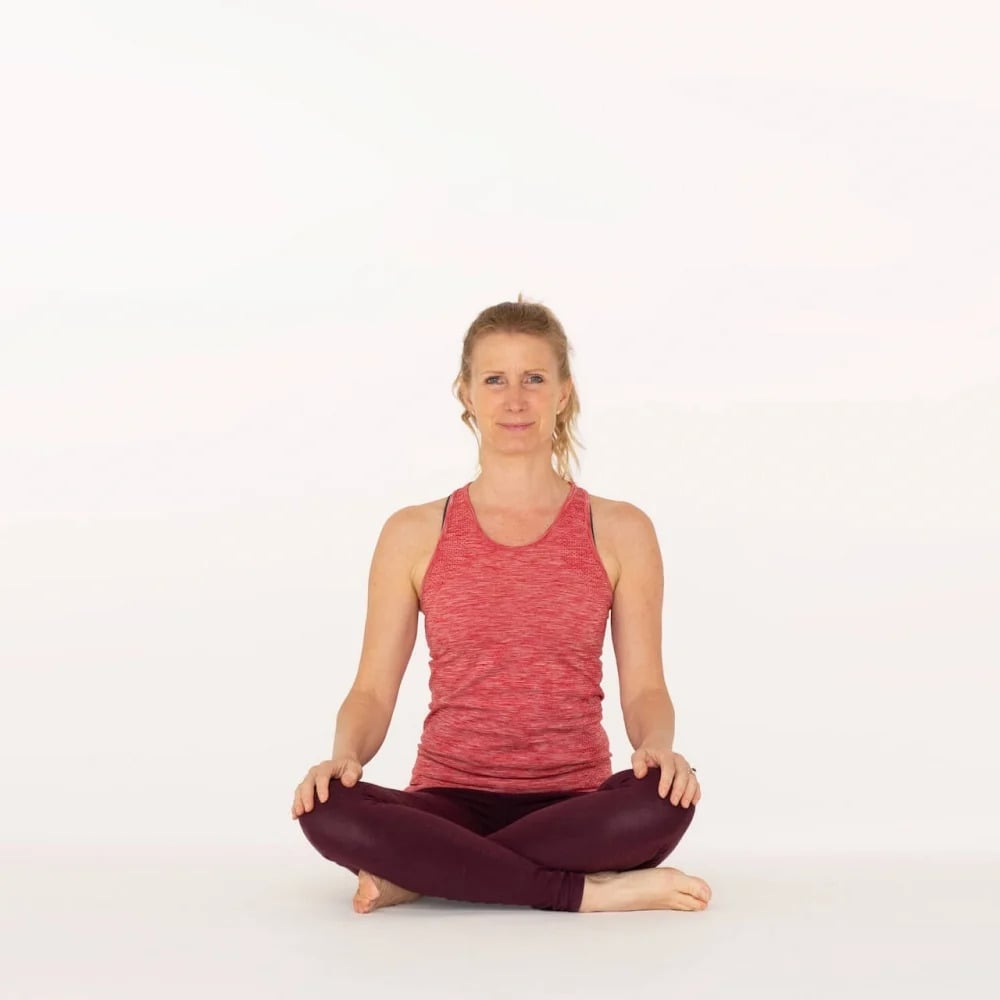 Sitting Asanas - Learn Sitting Yoga at Home with Cult.fit